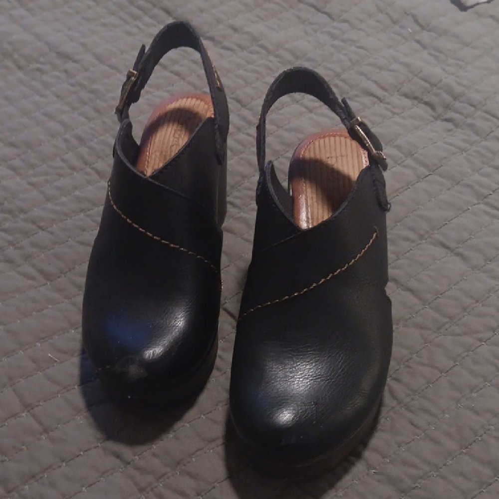Cecilia Boc Black Leather Slingback Clogs